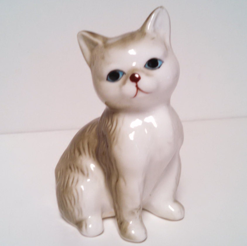 Ceramic Cat Art Deco Collectible Knicknack Kitty Kitten