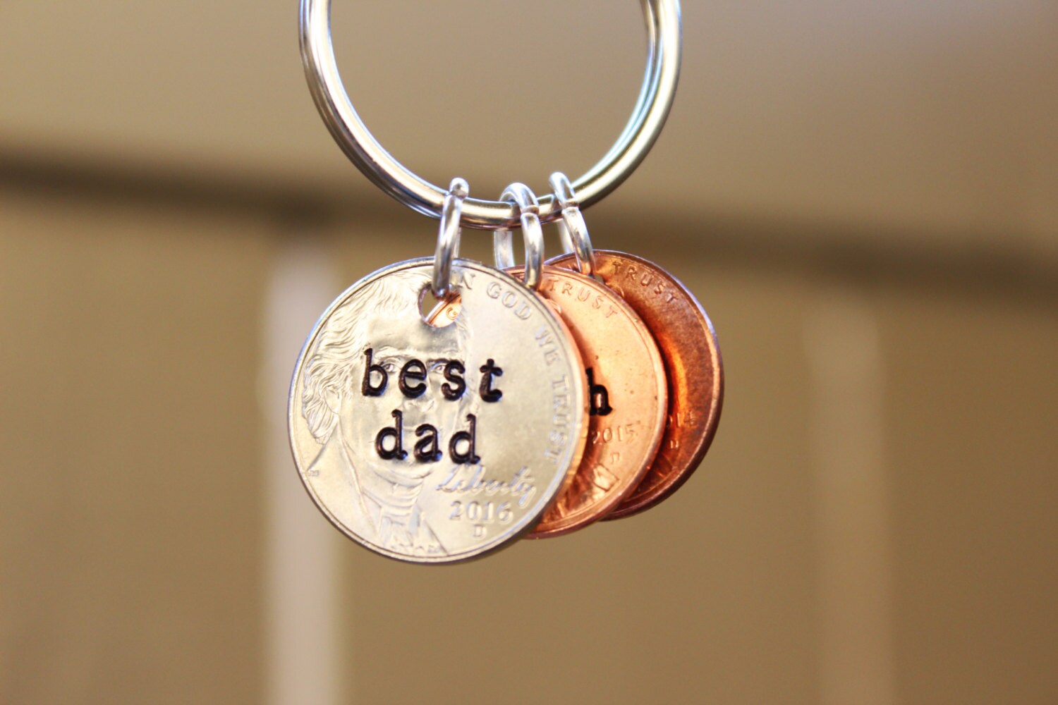 Personalized Hand Stamped Best Dad/Mom Keychain with Children's Names, Engraved Pennies, Custom Keychain, Grandparents, Christmas Gift, Coin