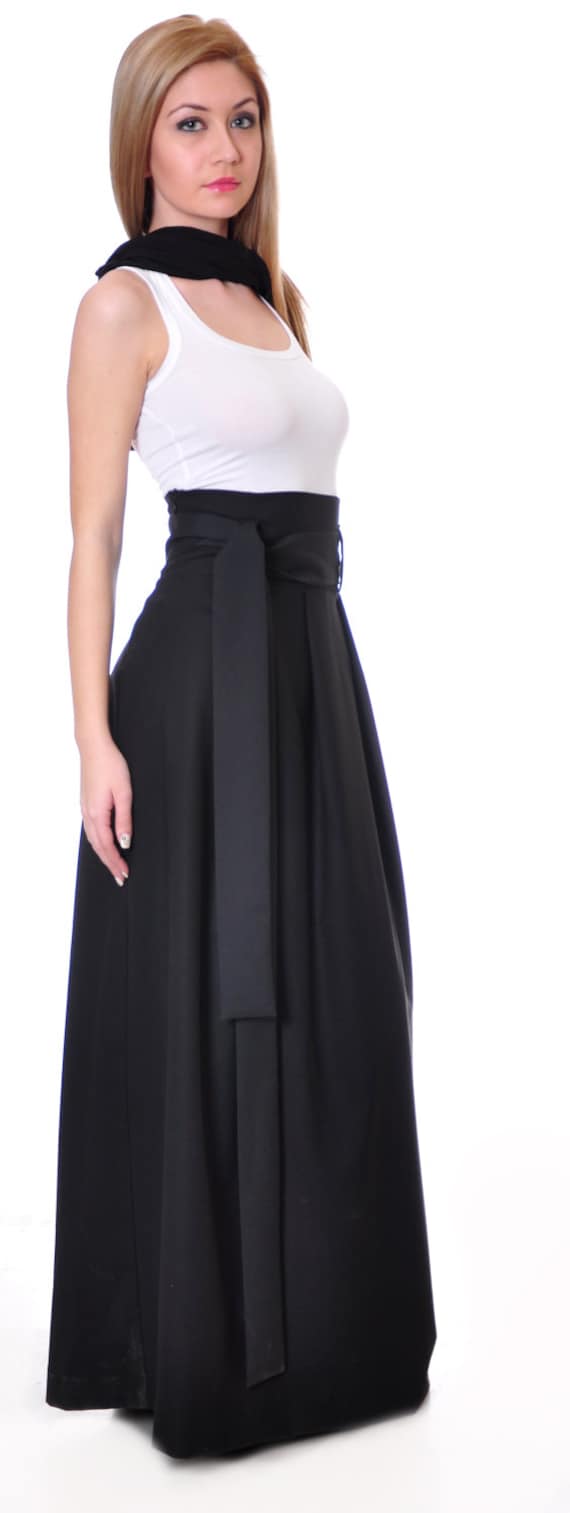 Plus Size Long Black Skirt 102