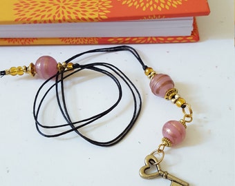 Handmade Beaded Bookmark Skeleton Key / Bubblegum Pink And Gold / Glass And Metal Beaded Cotton Cord With Metal Heart Key Charm