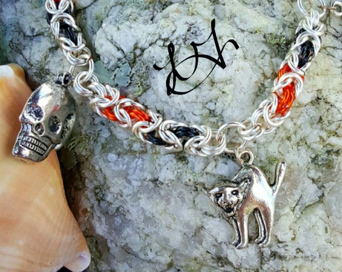 Halloween Charm Bracelet, Chainmaille jewelry, skull bracelet, Byzantine Orange And Black