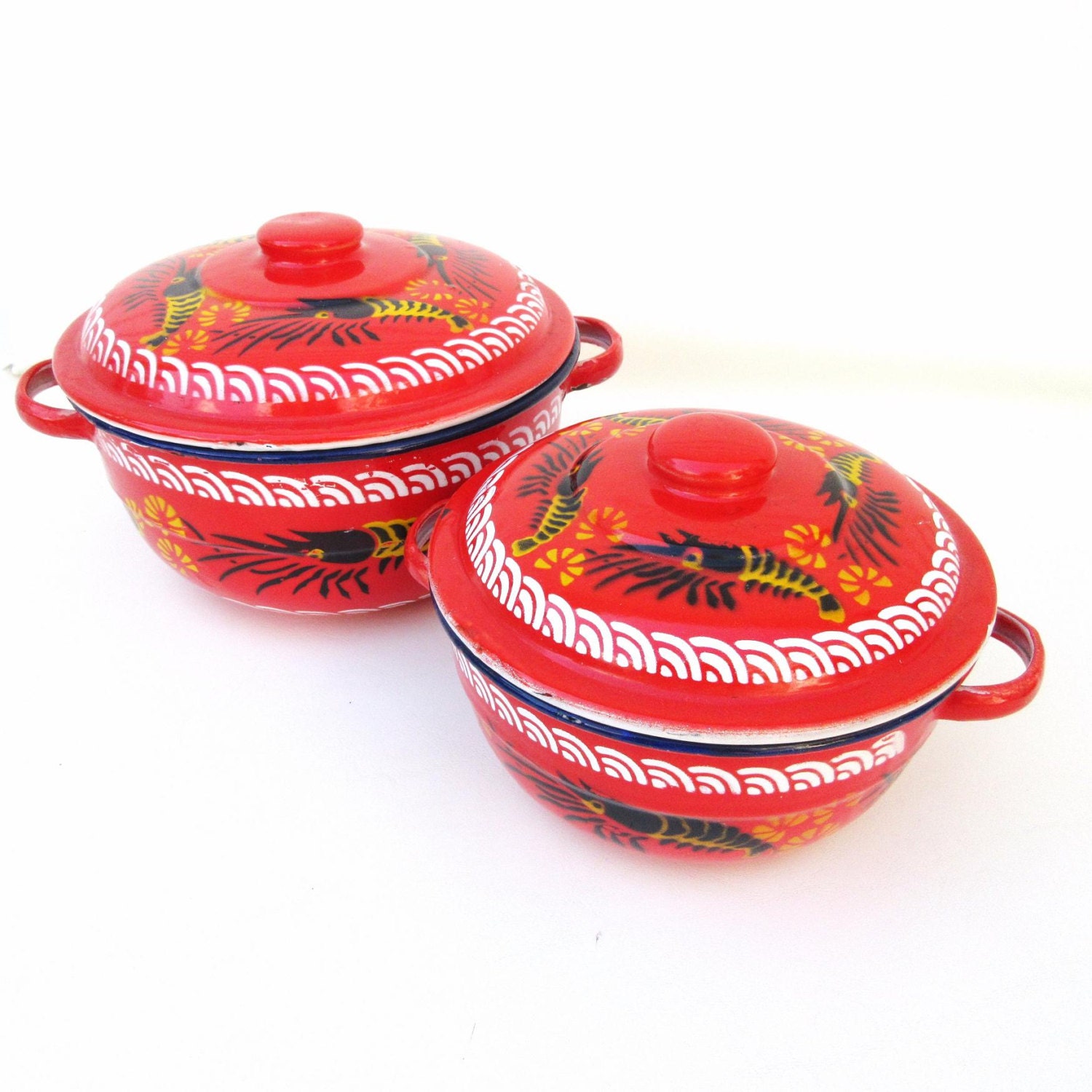 Vintage Enamelware Pots Enamel Kitchenware Kitchen by WhimzyThyme