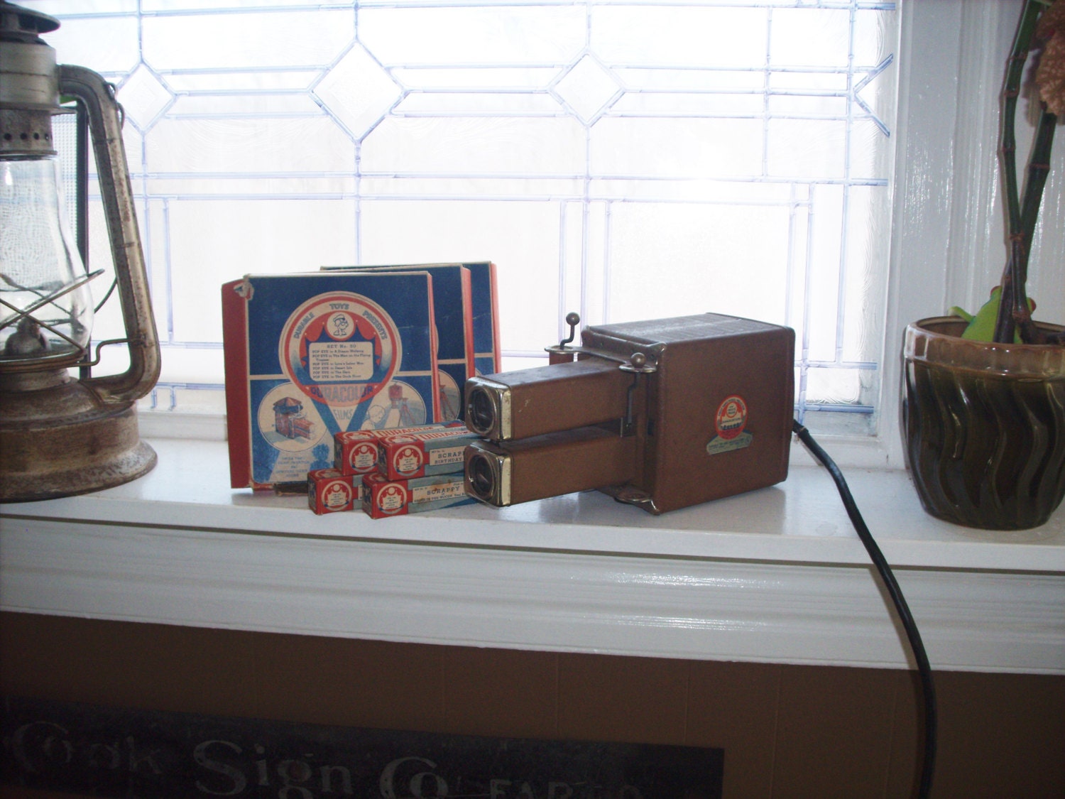 Uncle Sam's Toy Movie Projector with 18 Films Popeye