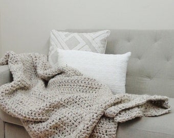 Chunky Knit Throw Blanket Wool Afghan | THE OLYMPIA