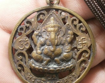 lord Ganesh ganapati vinayaka god of beginning success with porKae hermit guru thai hindu pendant amulet black rope necklace