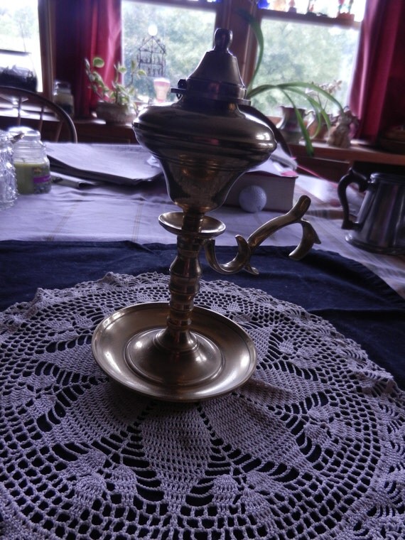 Brass Hand Held oil lamp vintage