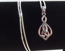 Popular items for celtic knot necklace on Etsy