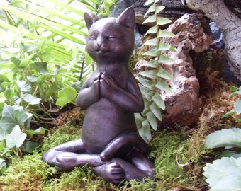 Meditating Cat Statue, Buddha Cat Statue,Zen Cat Statue, Heart Chakra, Yoga Cat Statue,Zen Garden Statue,Praying Cat Memorial,Concrete