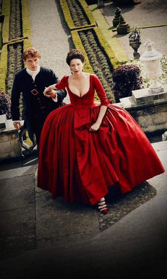 Outlander costumes second season Claire Jamie by AtelierPucci