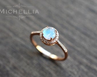 Resultado de imagen para moonstone rings