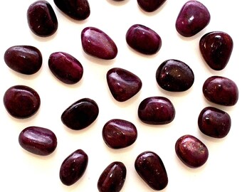 2 RED RUBY Tumbled Stone Crystal (TW 20 Carat) Gem Cancer Birthstone Gemstone Healing Crystal and Stone Medicine Bag Jewelry & Crafts #S2