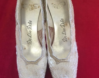 1950s size 6.5 De Liso Debs silver sparkle wedding shoes