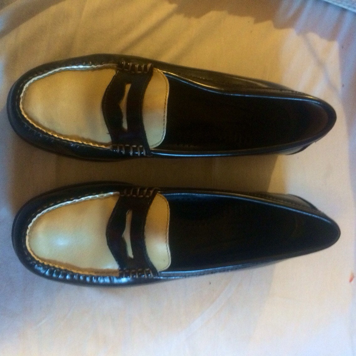 Ch And Bass Co Bass Weejuns Patent Leather Two Tone Loafers Womens Size 85 Fits Like 9 Vintage 0062