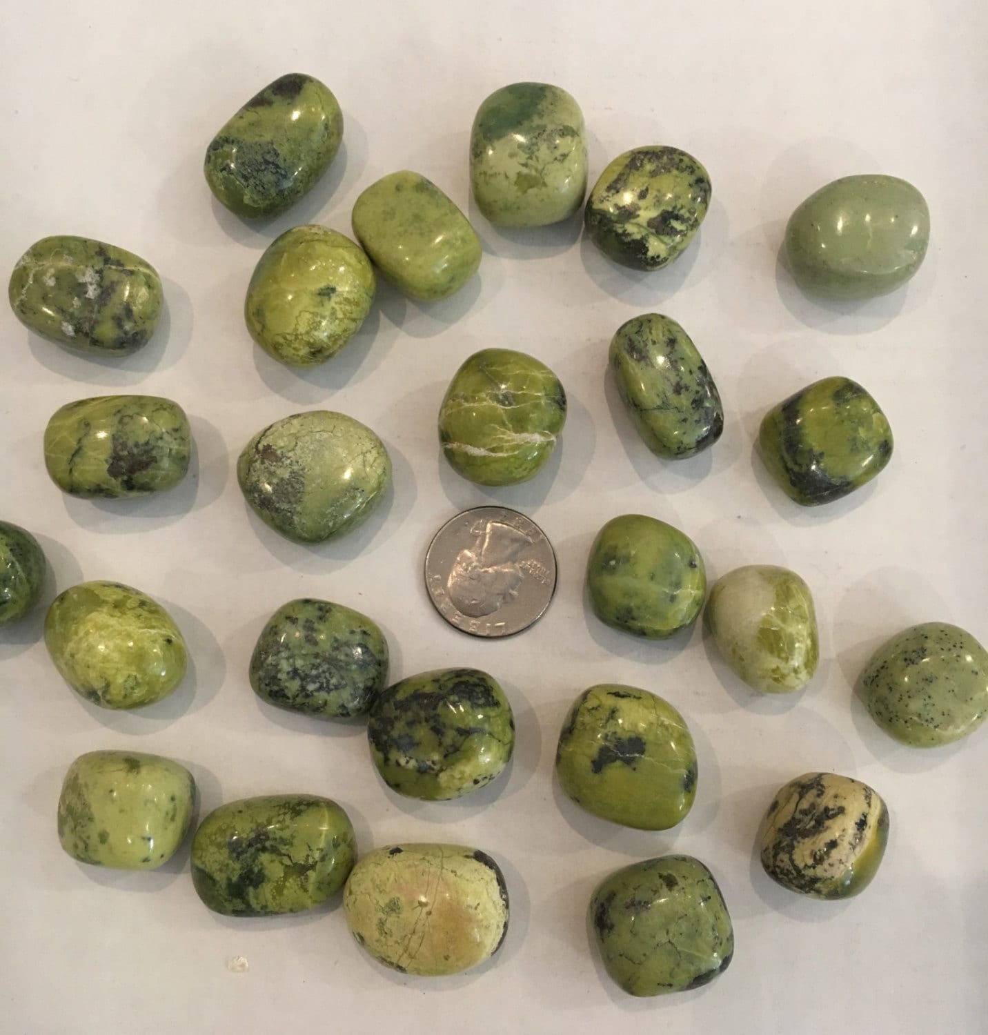 Beautiful Tumbled SERPENTINE Healing Gemstone// Serpentine//