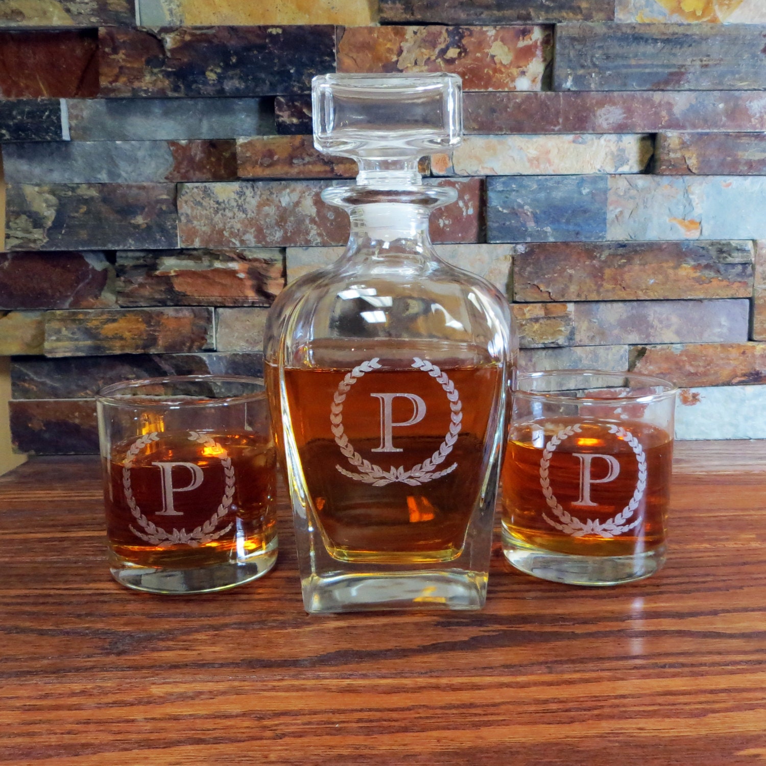 personalized whiskey glasses and decanter personalized whiskey glasses and decanter