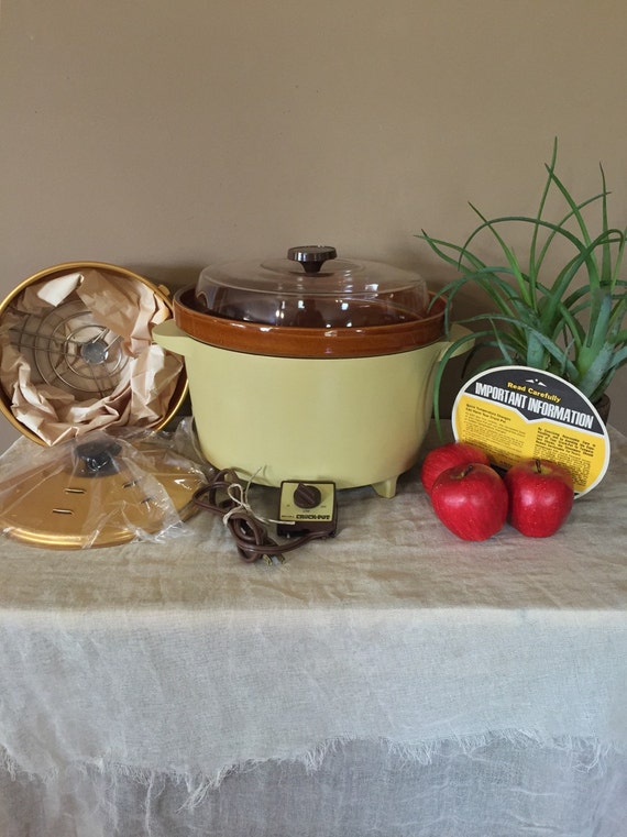 NEW Vintage Six Quart Crock Pot / Rival Crock Pot / Large