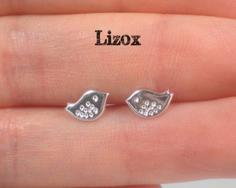 925 Sterling Silver Birds Ear Studs- Silver Birds Earrings- Bird Post Earrings- Cute Stud Earrings- Tiny Silver Bird Studs- Birds Earrings