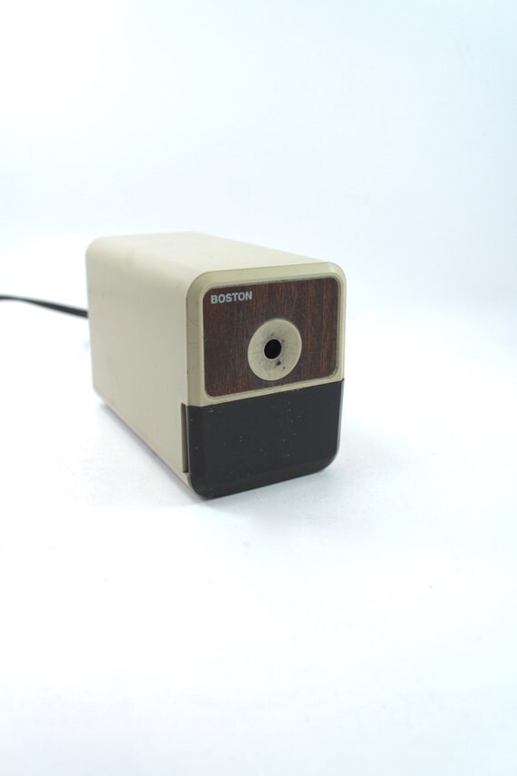 Vintage Boston electric pencil sharpener retro 1980s office