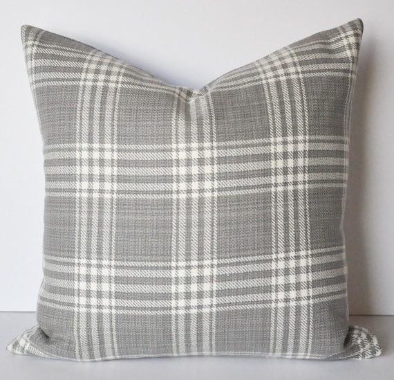 PLAID PILLOW COVER // Gray and White Plaid Buffalo Plaid