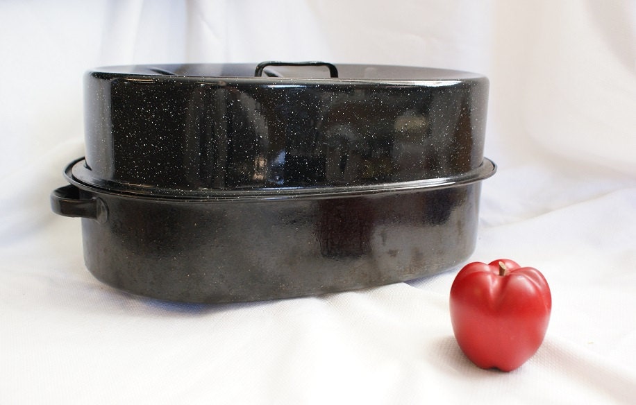 Graniteware Roasting Pan Turkey Roaster Covered Roaster Two