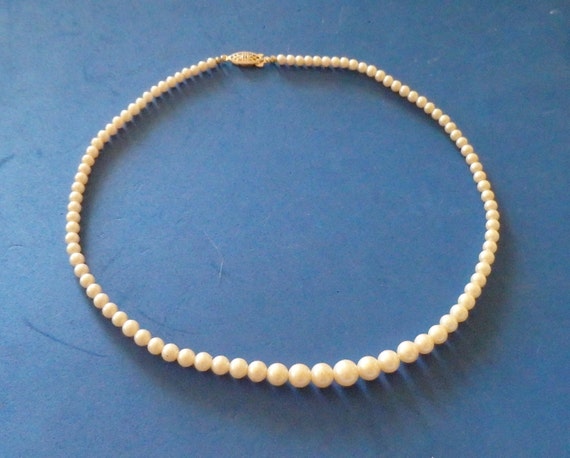 pearl necklace faux pearl marked japan 1950'svintage
