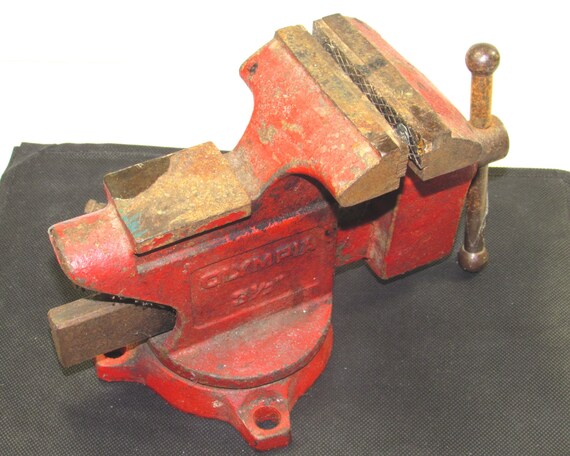 olympia tool 3.5 inch bench table vise and anvil by