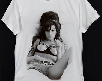 Amy Winehouse Sexy On The Bed Amy Jade Winehouse deep contralto Back to Black Rehab White Crew Neck Unisex T-Shirt S-XXL