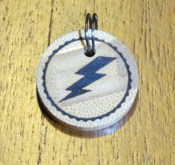 Personalised Lightning Bolt Bamboo Tag Cat Tag Pet Tag