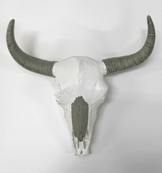 Resin Cow SkullSYMMETRY