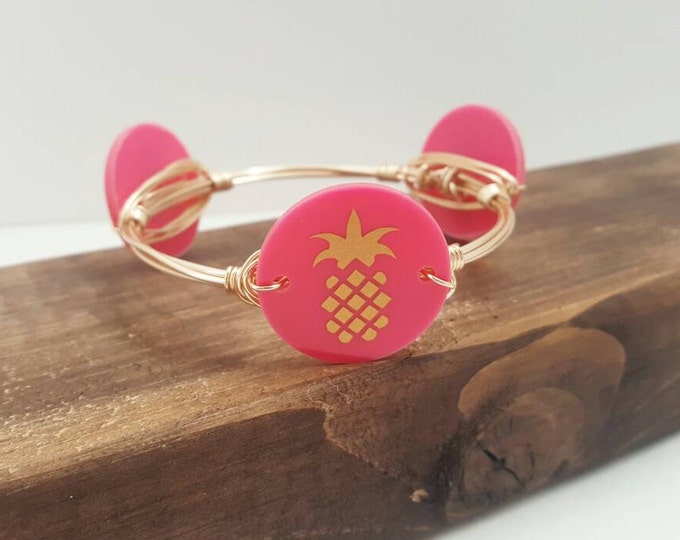 Disc with Gold Pineapple wire wrapped bangle, bracelet, Bourbon and boweties inspired