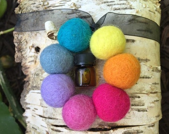 LuLaRoe Car Air Freshener Aromatheraphy (Essential Oil Diffuser) LLR Wool Balls ~ Make Great Team Gifts!