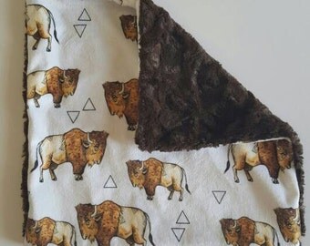 Buffalo Minky security blanket.Lovey Blanket.Gender neutral baby blanket.Designer Minky.Baby Security blanket.Baby blanket.Modern buffalo