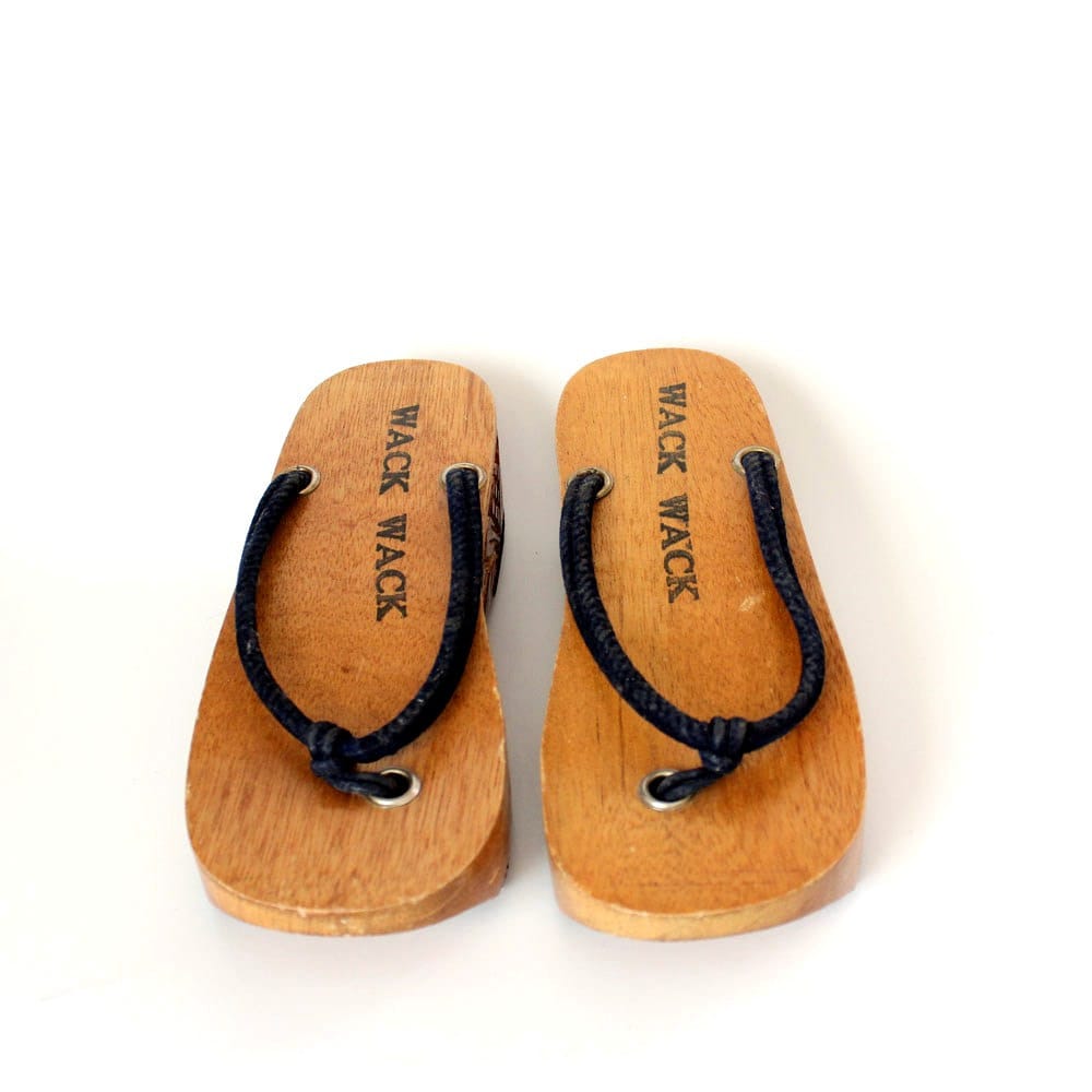 floral carved wooden Bakya sandals . vintage sandals
