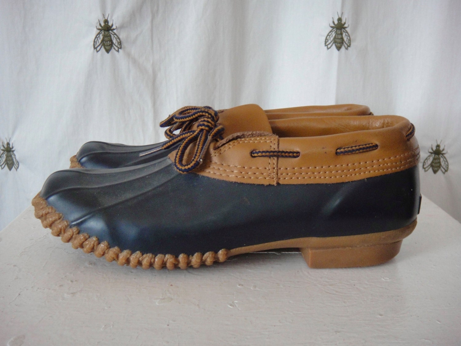 On SALE Vintage Women&#39;s Woodstock Duck Boots Navy Blue