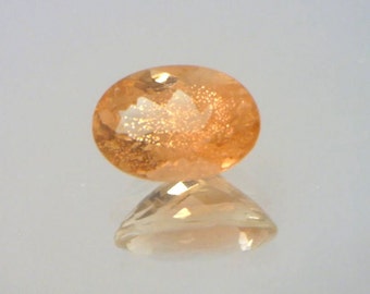 Peach Oregon Sunstone with Copper Shiller Precision 8.9x6.1mm Oval 1.52 carat