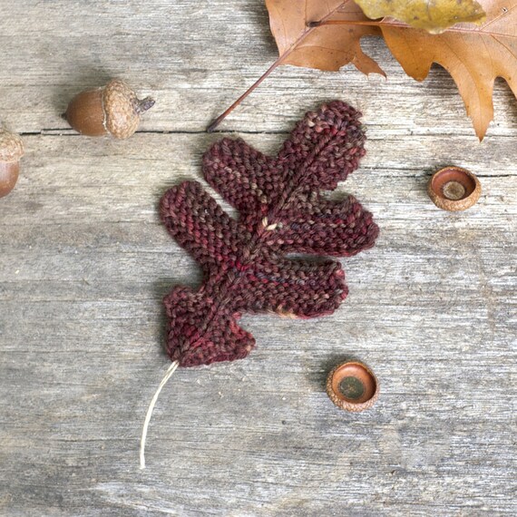 Knitting Pattern - Oak Leaves - Knitted - Garland - Autumn - Fall Decor - Lea...