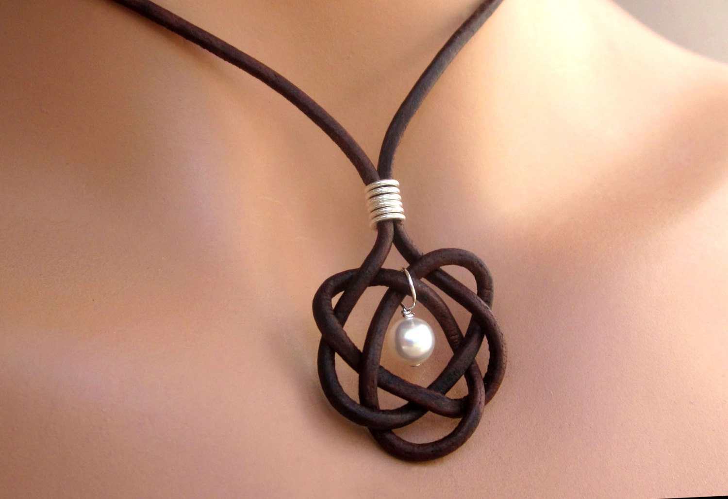 Leather Pearl Celtic Knot Pendant Necklace Womens Casual