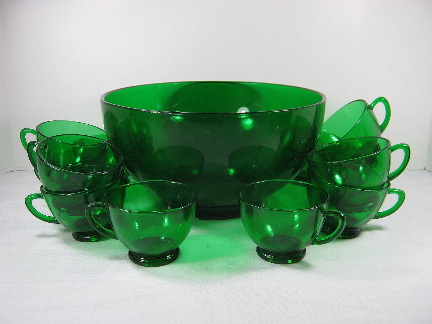 Vintage EMERALD GREEN PUNCH Bowl & Set/12 Cups Hooks Ladle