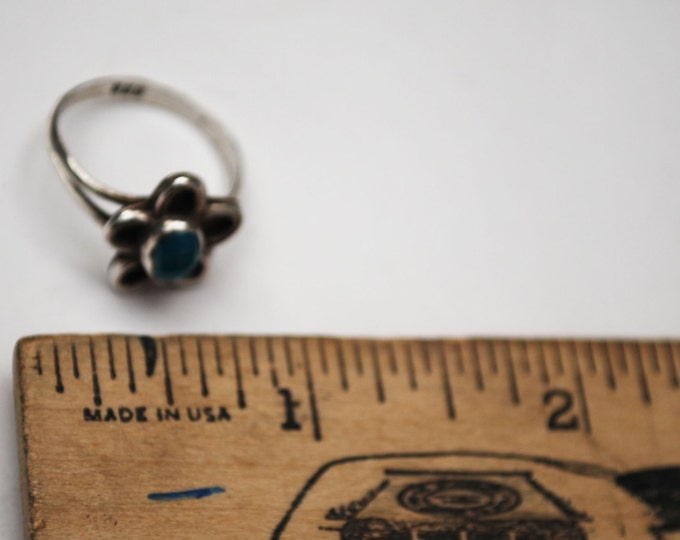 Sterling turquoise Flower Ring - Silver floral blue gemstone -Boho - size 7