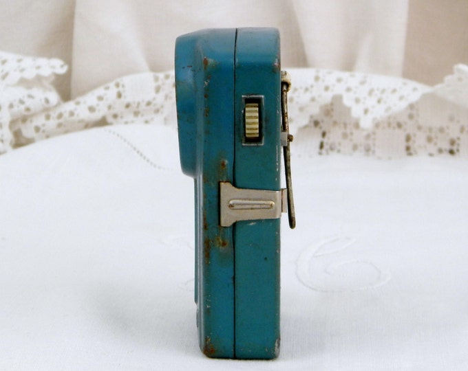 Vintage French Blue Flashlight made by "La Pile Leclanche / French Decor Upcycled Decor / Mid Century / Retro Vintage Home Interior
