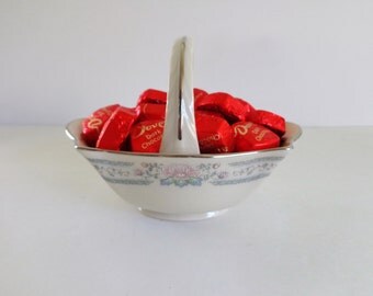 Lenox Candy Dish with handle Charleston Pattern Vintage