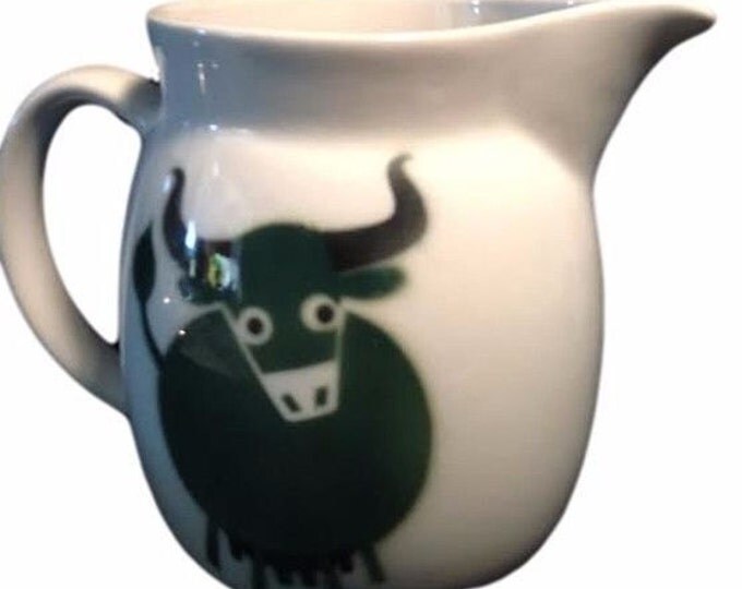 Vintage Arabia of Finland Green Cow Bull 48 Oz Serving Pitcher Designer Kaj Frank