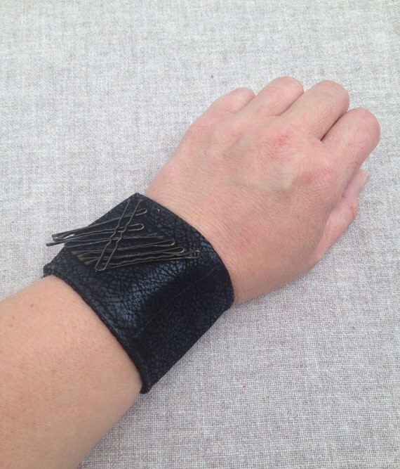 Bobby Pin Bracelet Bobby Pin Holder Wrist Pin