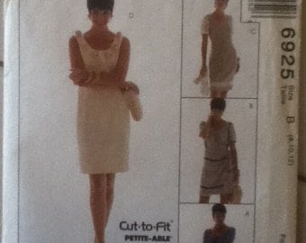 McCalls Dress Pattern 6925 Sizes 8-12, Bust 31"-34", Waist 24"-26", Hip 33"-36"