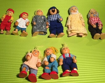 plantoys doll family