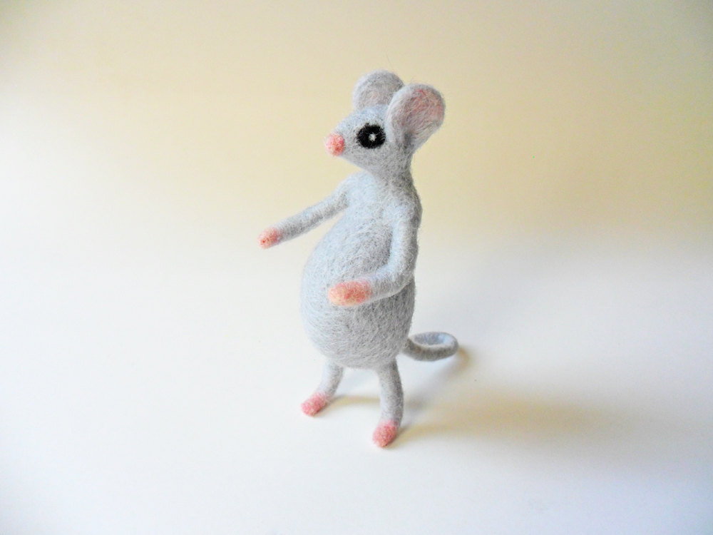 Needle Felted Grey Pregnant Mouse Wool Mice Micro Gray Mouse