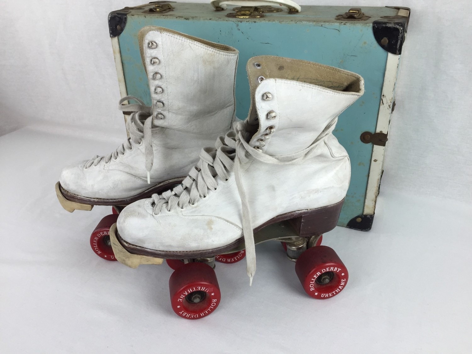 Vintage Chicago Roller Derby Skates Circa 1940 With Blue Box