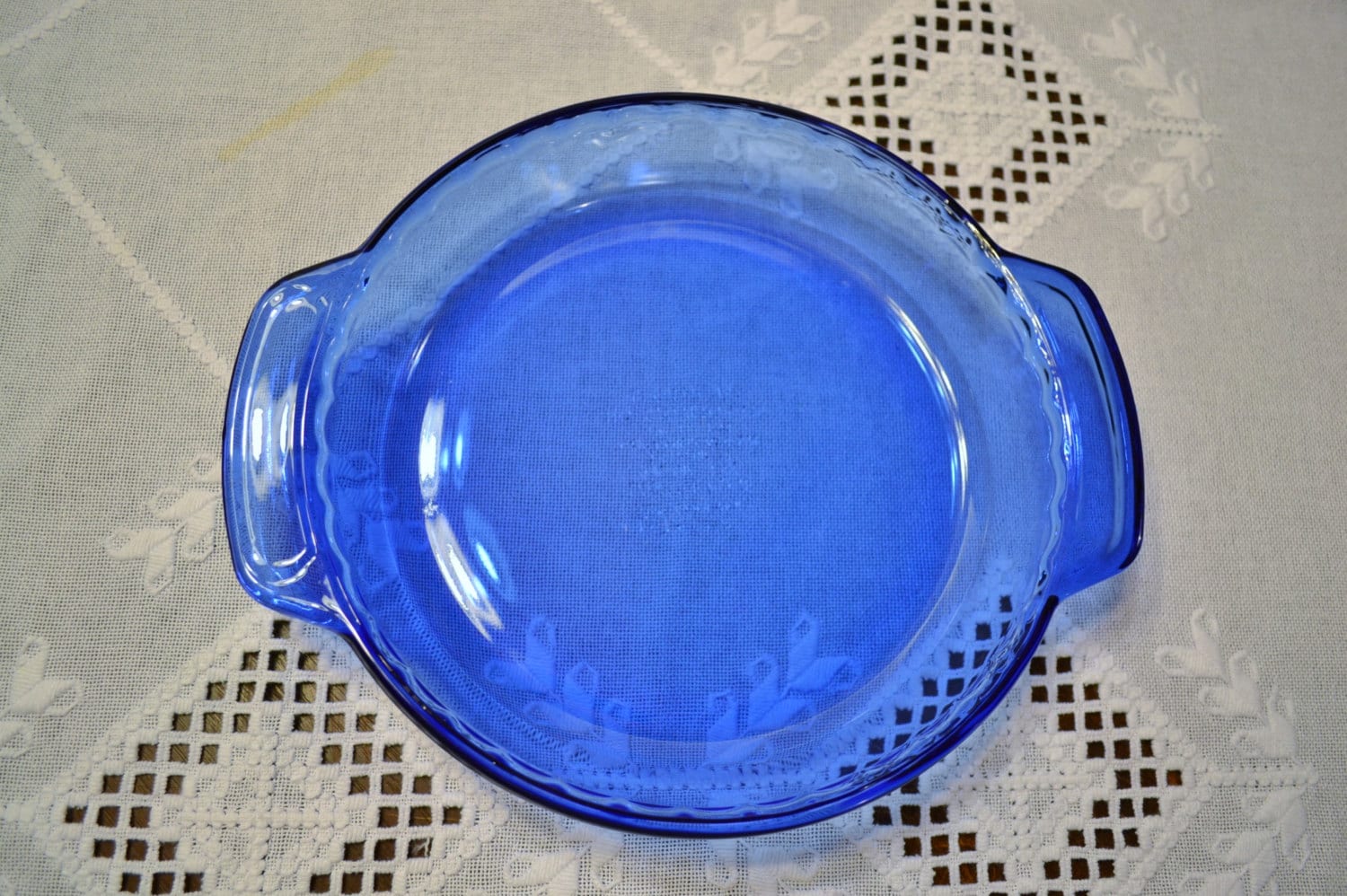 Vintage Cobalt Blue Pie Plate Deep Dish Anchor Hocking Glass