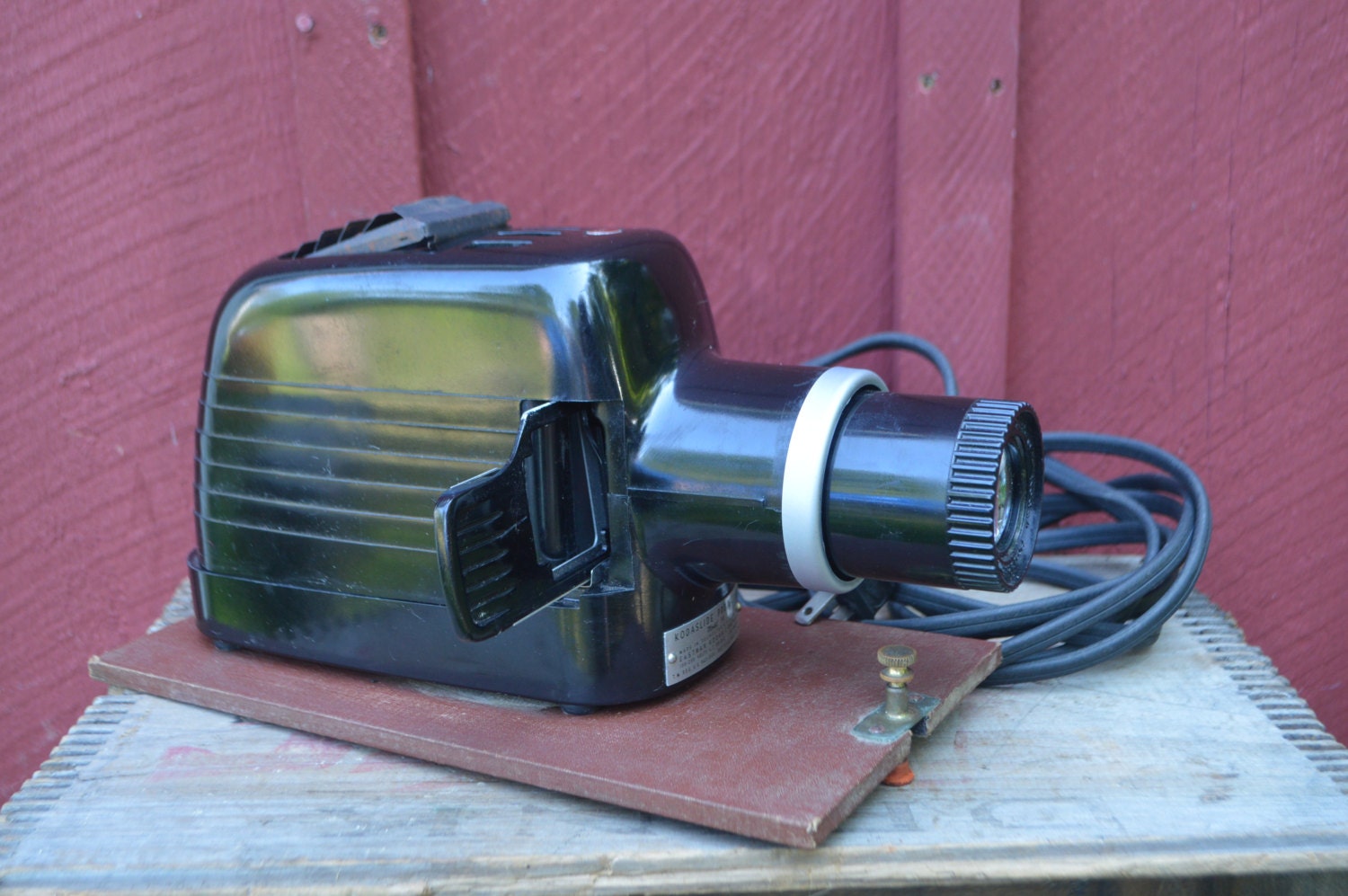 Kodak 1940's Kodaslide Slide Projector Model 1A in