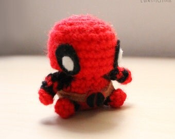 Amigurumi chibi deadpool plush